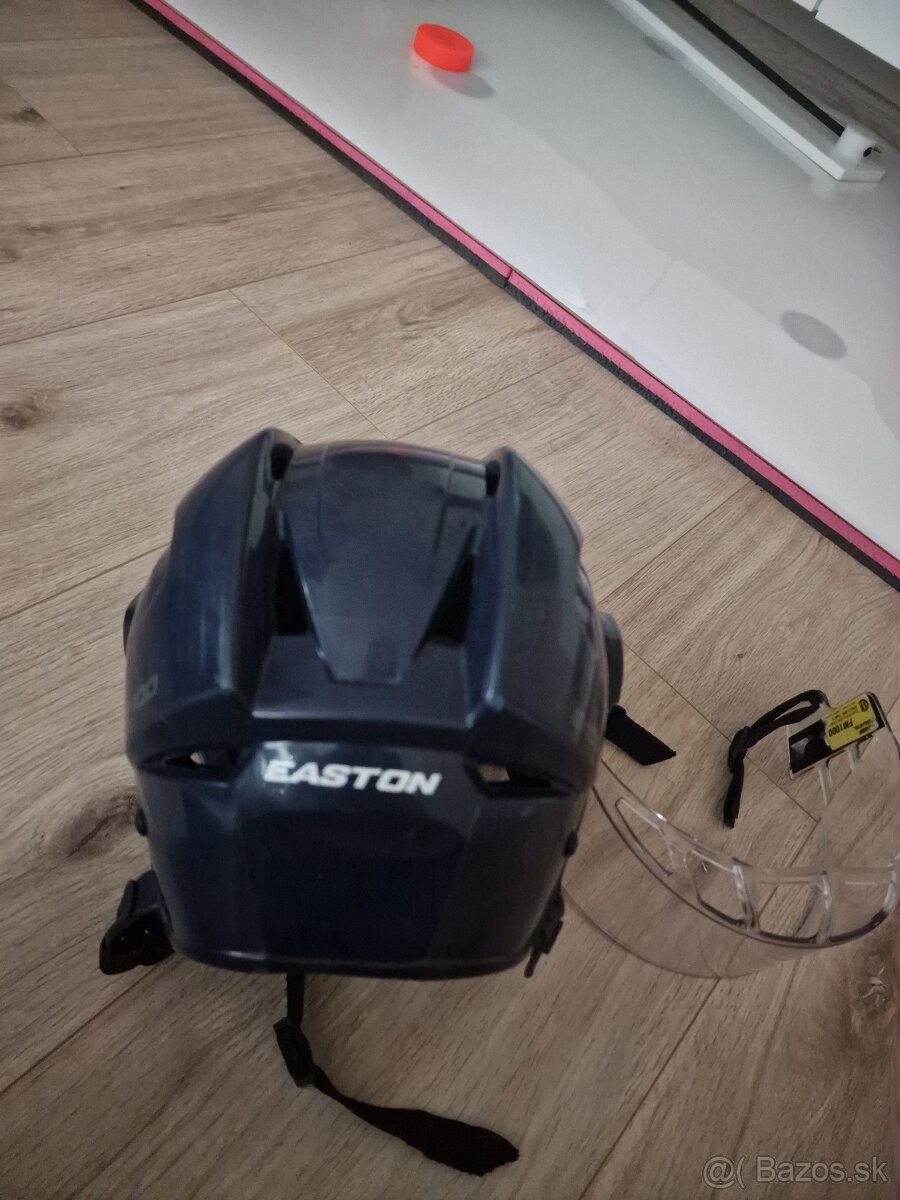 Hokejová výstroj - 11