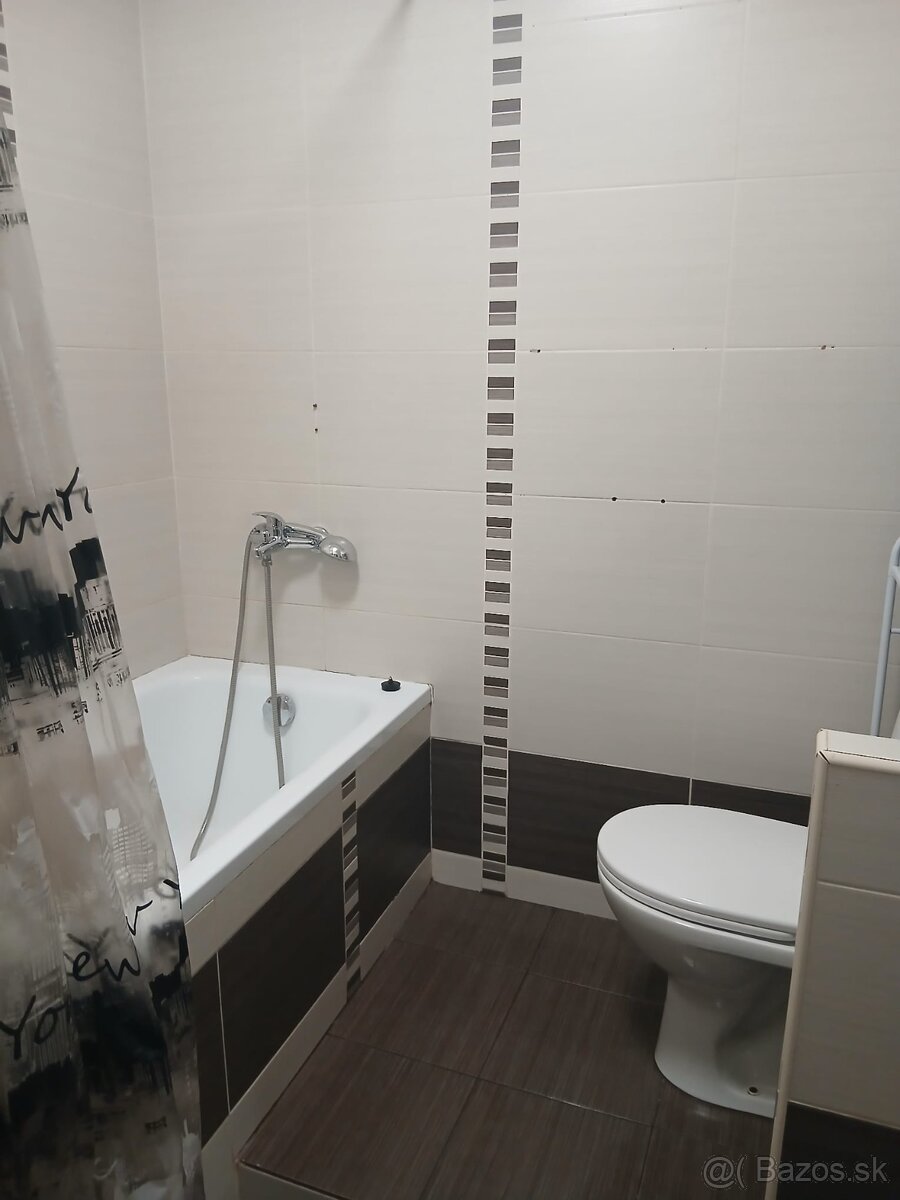 prenájom bytu Bratislava - 11