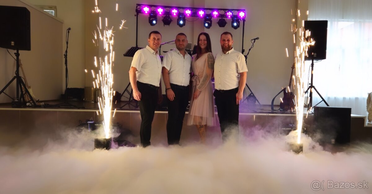 Plazivý dym a studene iskry, tanec v oblakoch - 11