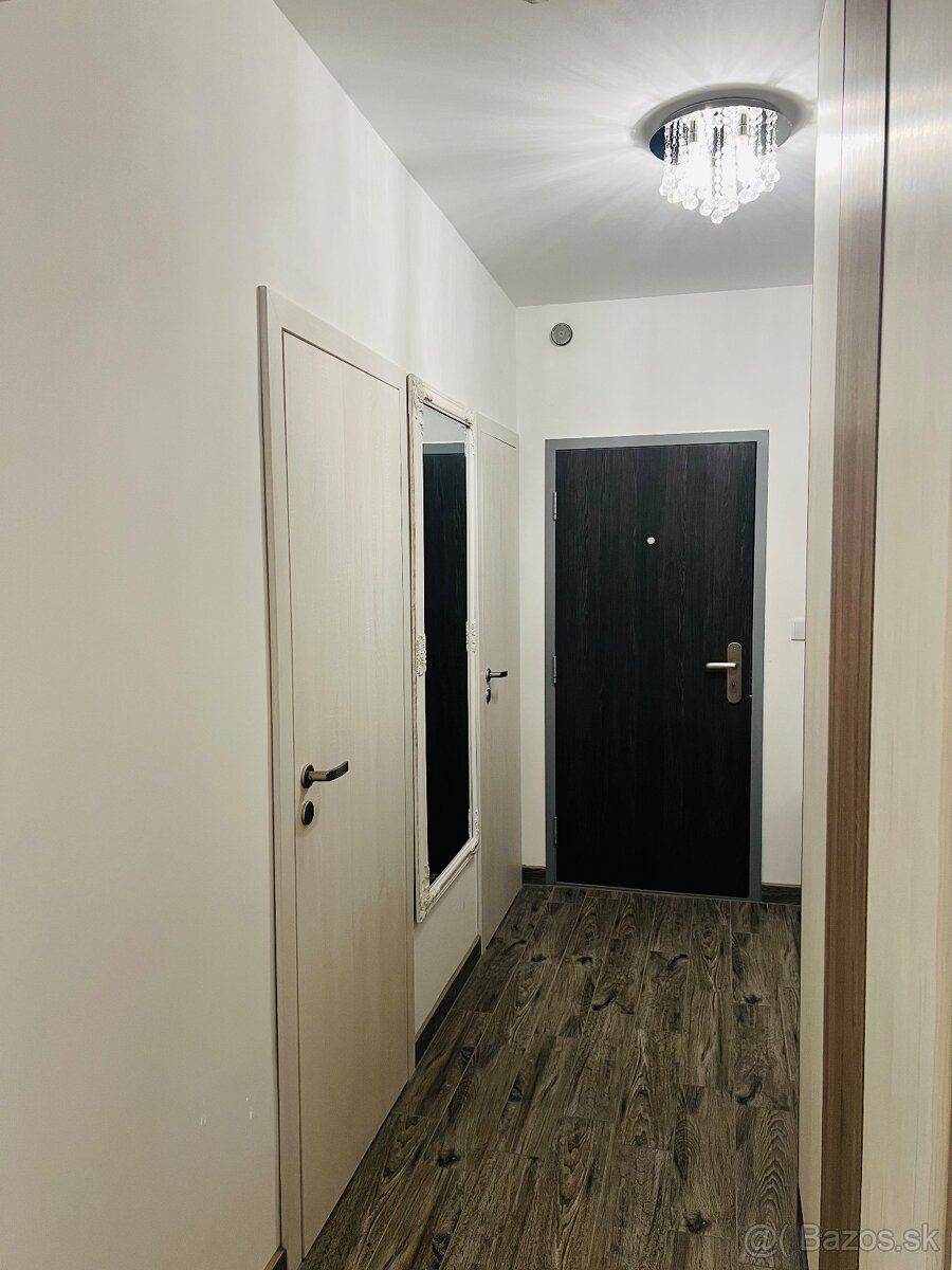 REZERVOVANE 3-izb byt s inteligentnou elektrikou - 11