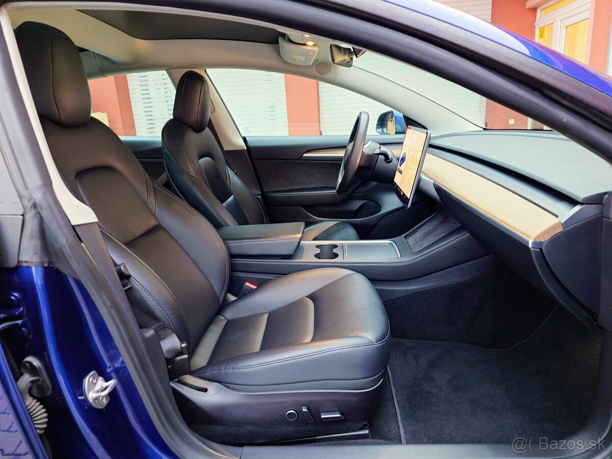 Tesla Model 3 2021 Long Range Dual Motor 366 kW - 11