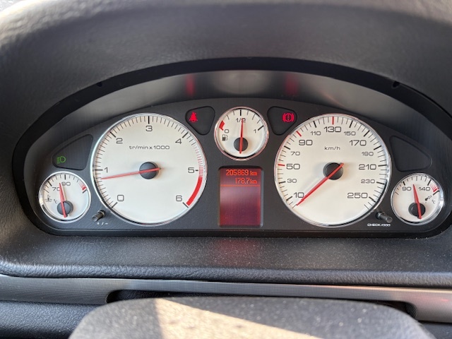 Peugeot 407 2.2 HDi Executive FAP - 11