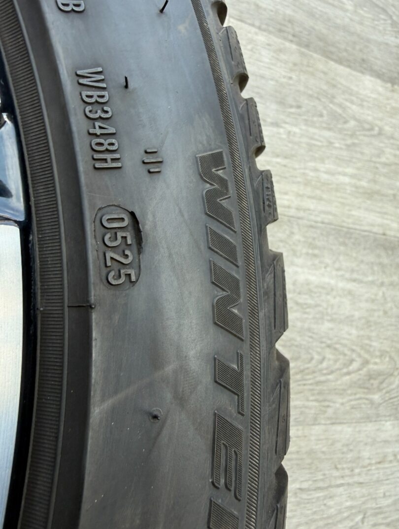 R18 ORIG.KOLA VOLVO S60/V60 235/45/18 REF DOT25 - 11