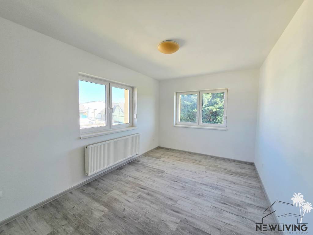 NA PREDAJ Novostavba 6 izbový dom Horná Streda - 11