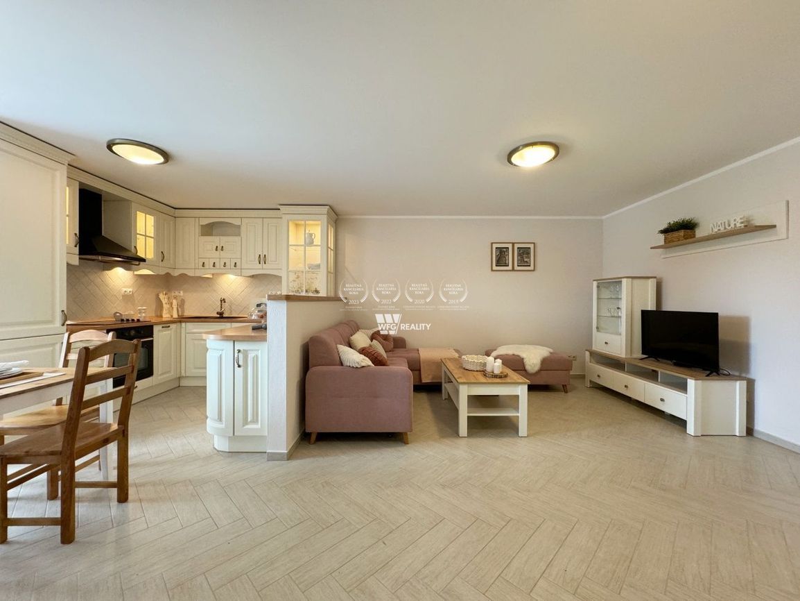 PRENÁJOM: 3-izbový, zariadený byt v novej nádstavbe v KNM - 11