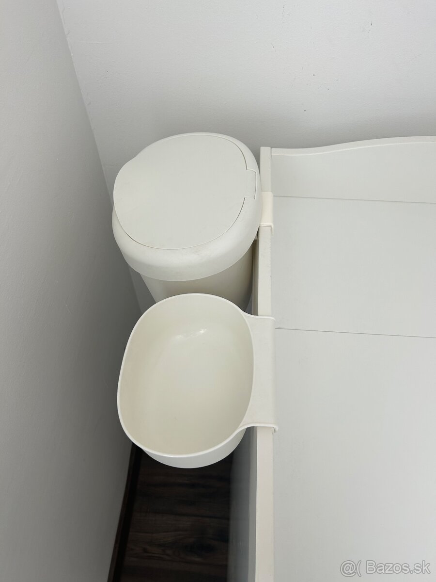 Prebaľovací pult + príslušenstvo - 11