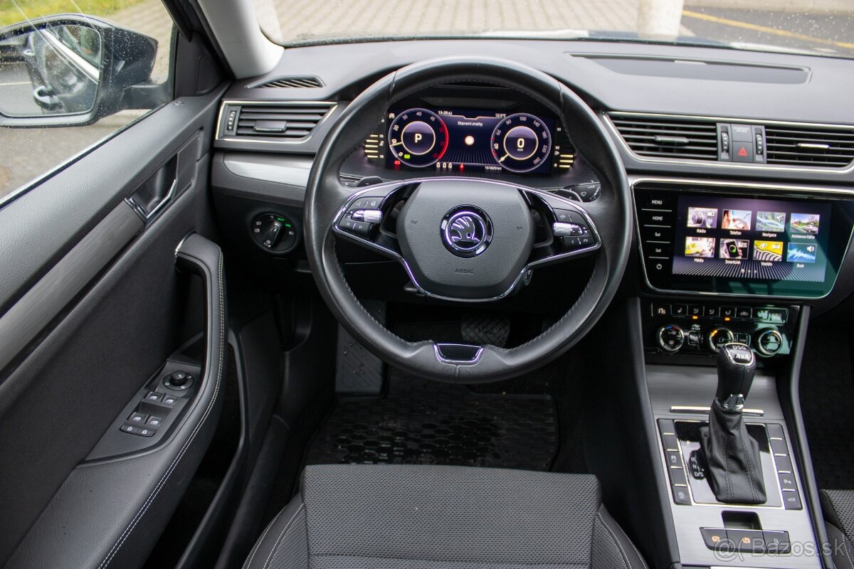 Škoda Superb Combi - 11