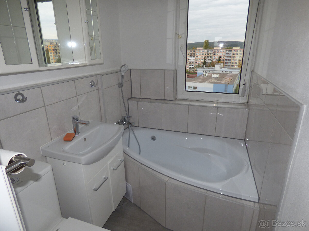 3-izb TERASA- Michalovska, OV, 66m2, ČR, balkón 8.p/8 - 11