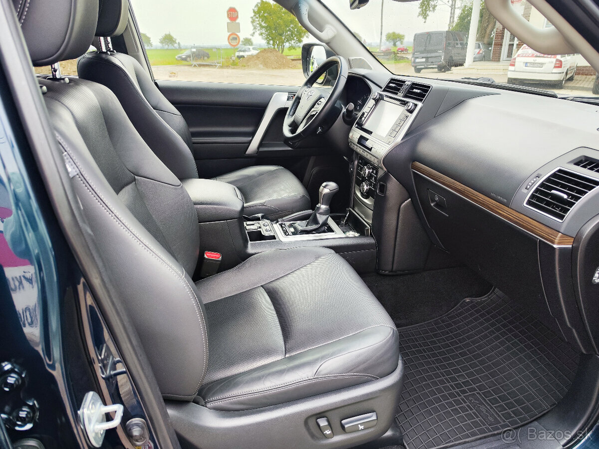 Toyota Land Cruiser 2.8 D-4D Executive A/T - 11