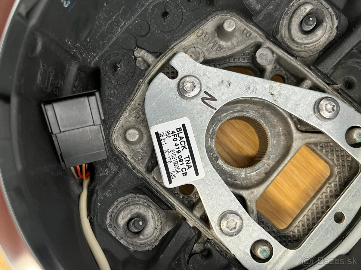 Audi RS6 4F - volant - 11