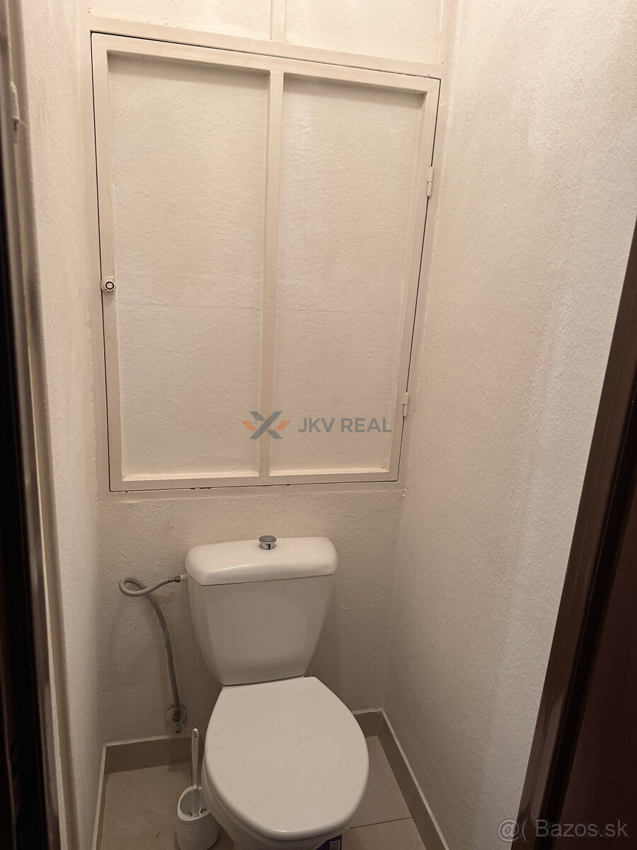 Na predaj 3-izbový byt vo Vrakúni s dvoma balkónmi - 11