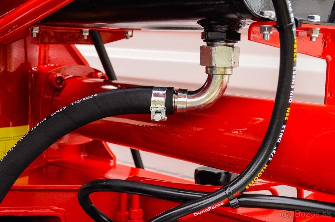 TROJSTRANNÝ SKLÁPAČ + HYDRAULICKÁ RUKA MERCEDES ATEGO 1218 - 11