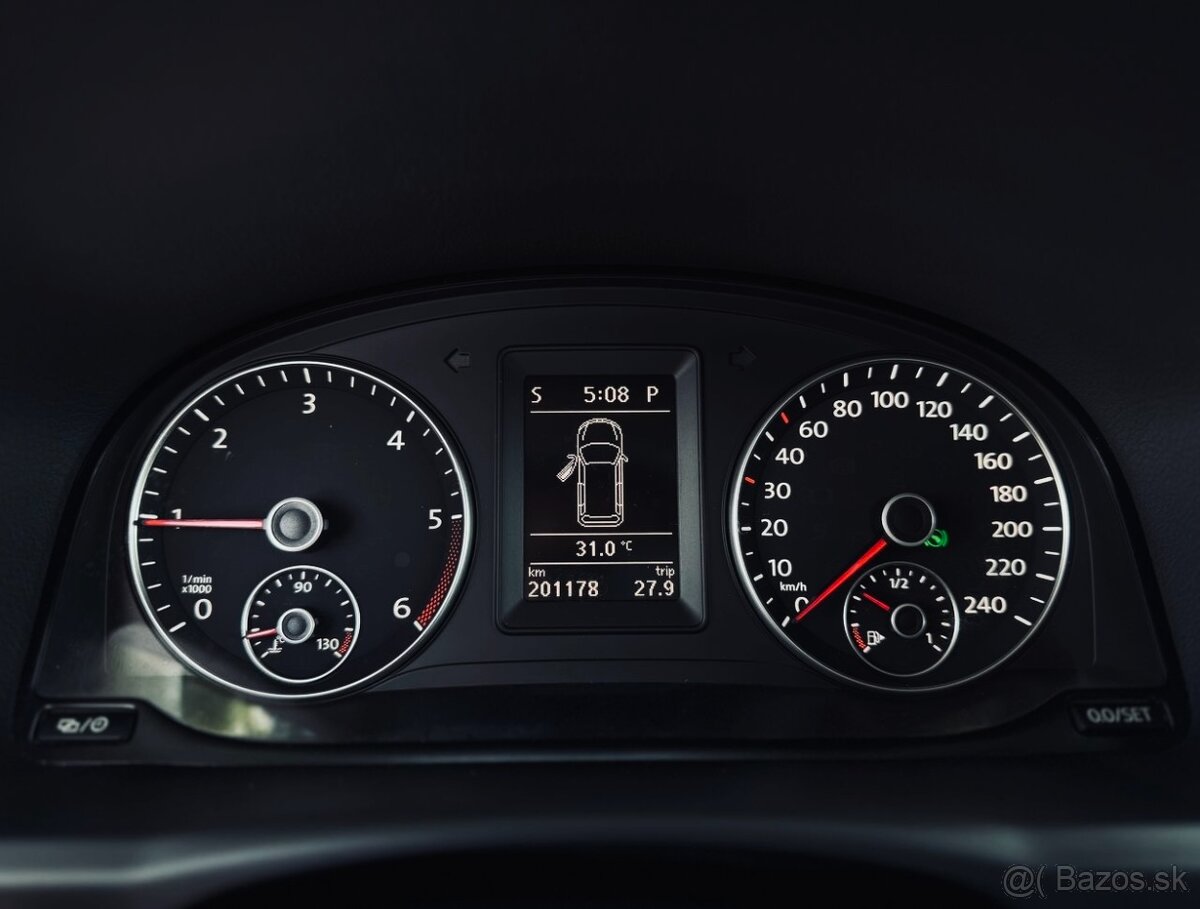 VOLKSWAGEN TOURAN 2.0TDI COMFORTLINE 7-mietne 👈 - 11