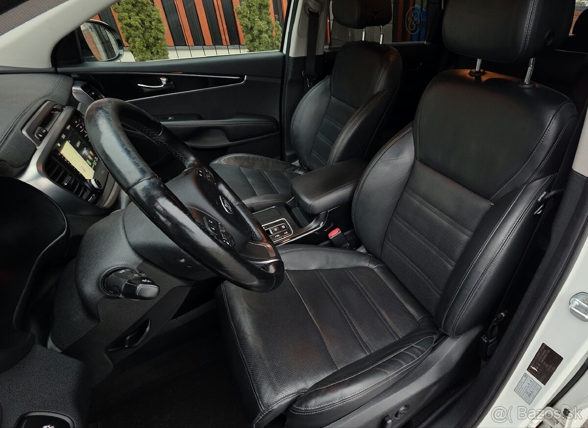 Kia Sorento 2.2 CRDi AWD | 7 miest | Automat | Full výbava - 11