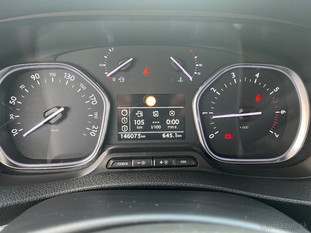 Peugeot Expert 2.0 HDI - 11