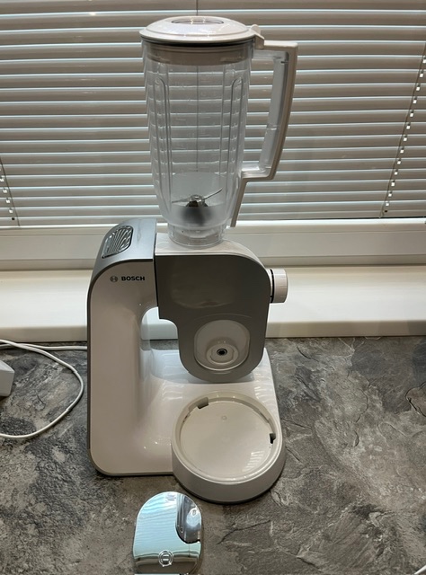 Bosch MUM 54240 900W kuchynský robot - 11