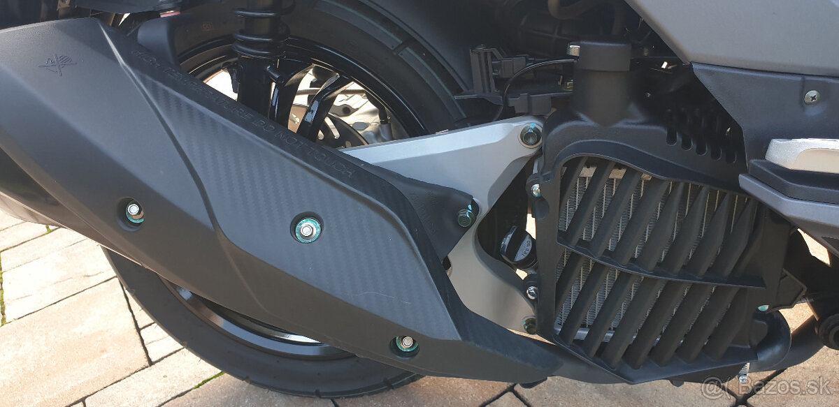 Skúter SYM JET14 125i ABS len 1 213 km - 11