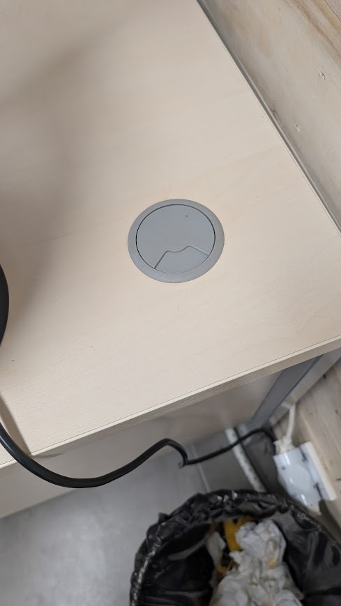 Predám kancelárske skrinky a police – rôzne typy - 11