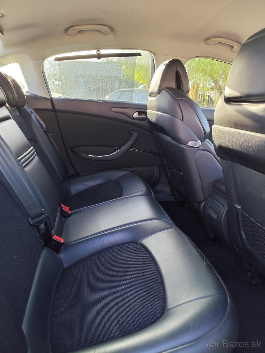 Predám Citroen C5 2,0HDI 103kW diesel - 11