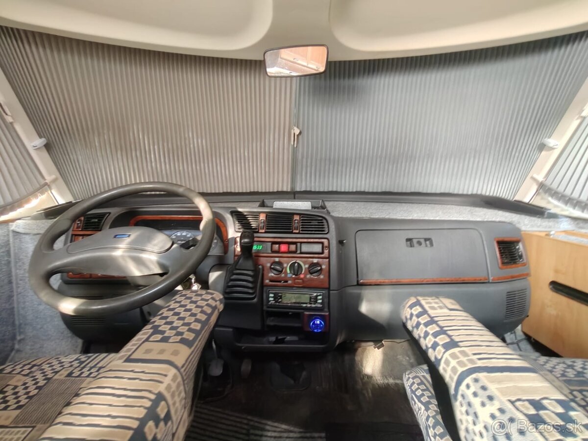 Predám obytné auto - 11