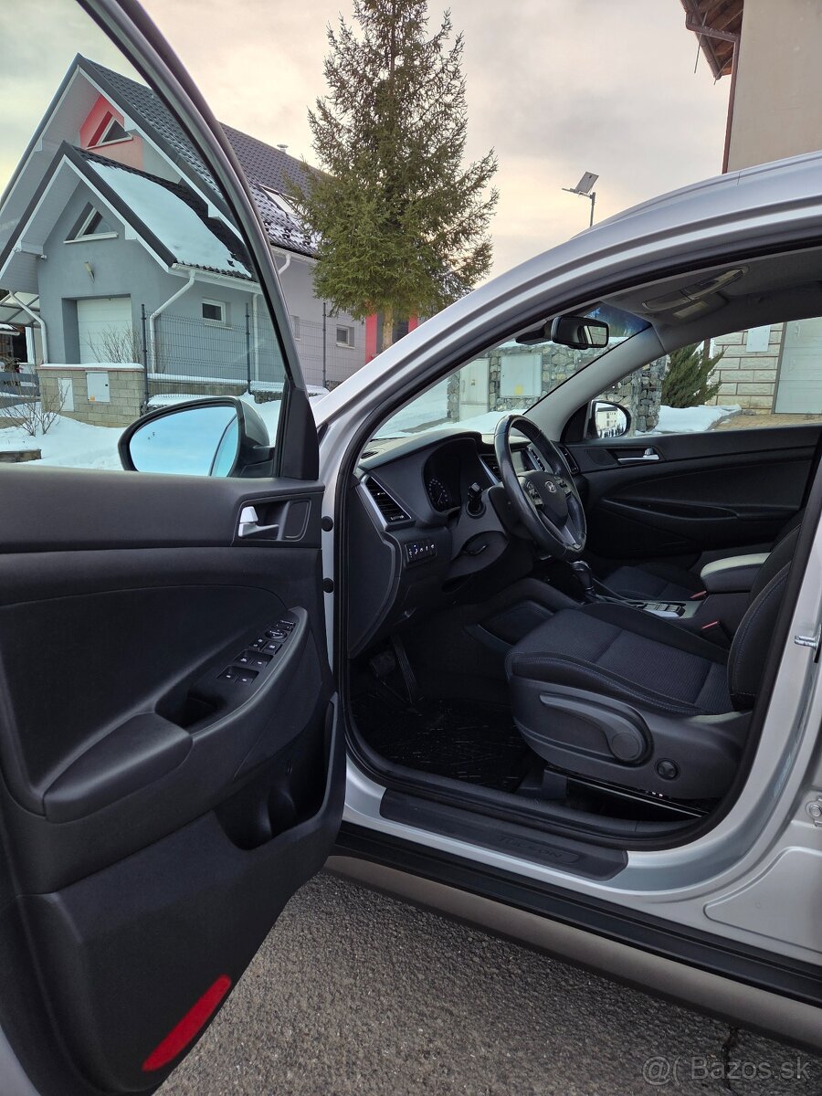 Hyundai Tucson 2.0CRDI 4x4 Automat - 11
