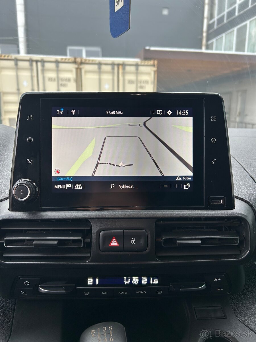 Opel Combo 1.2 Turbo - 11