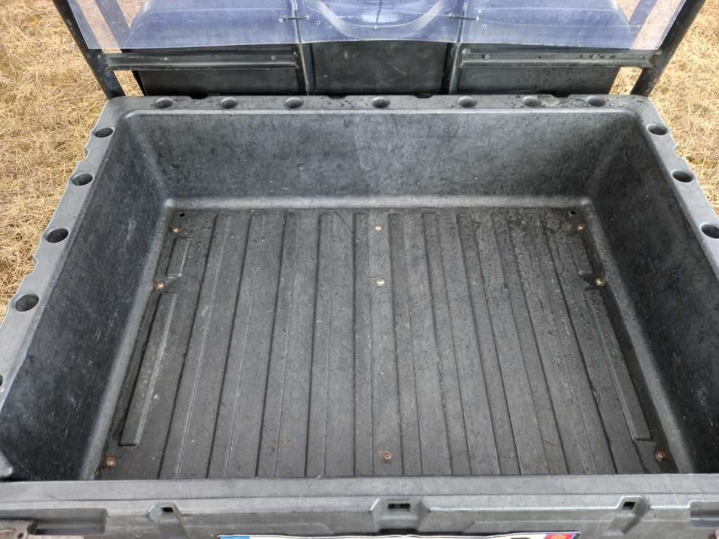 Polaris Ranger 500 s TP + SPZ r.v. 2012 - 11