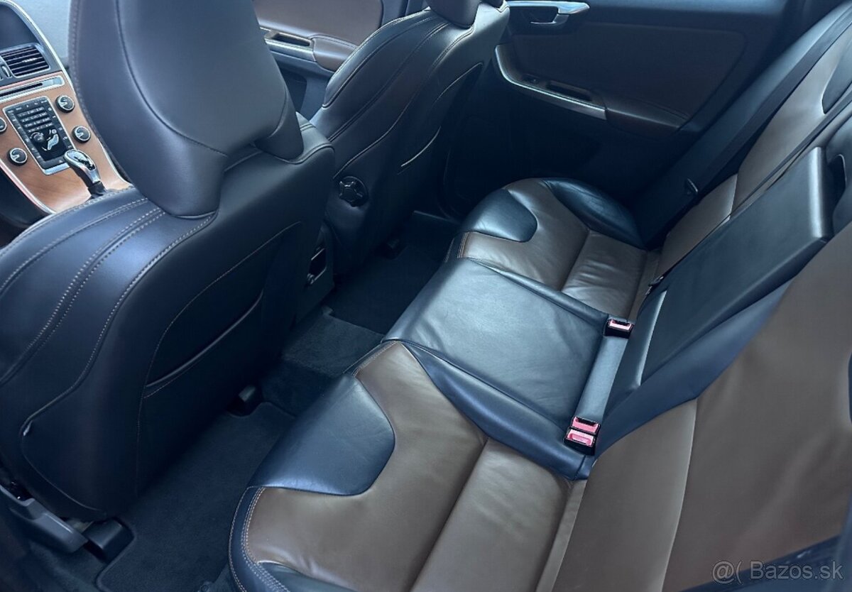 Volvo XC60 D4,2.0 Diesel ,Automat 8st - 11