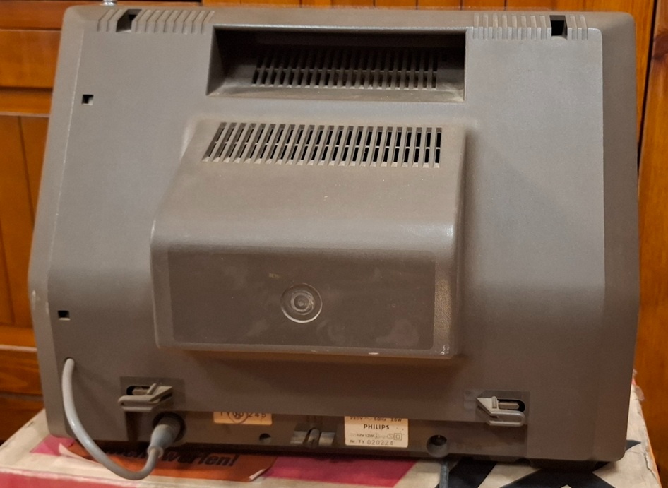 Predám vintage CRT TV Philips 12TX2501/20L - 11