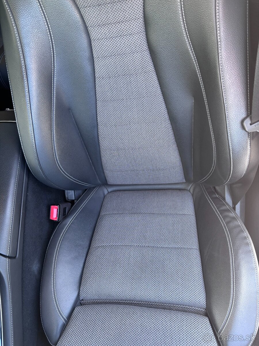 Mercedes E 200d - 11