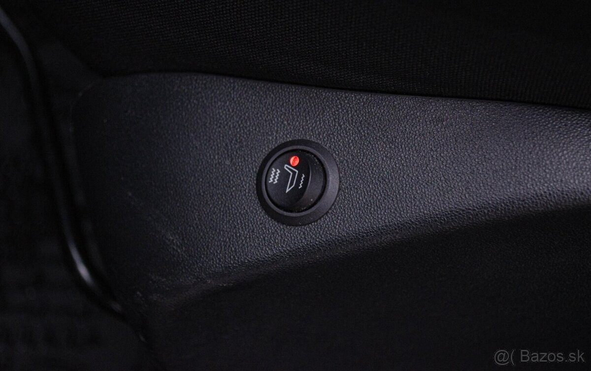 Peugeot 208 1.6 BlueHDi - 11