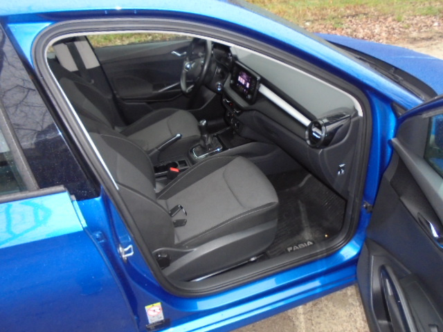 Škoda Fabia 4 1.0 TSI Ambition r.v.6/2022 - 11
