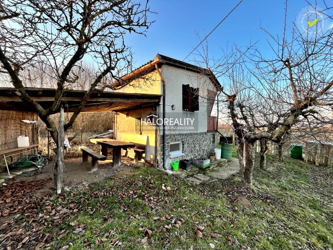 HALO reality - Predaj, chata Farná, s krásnym pozemkom, čias - 11