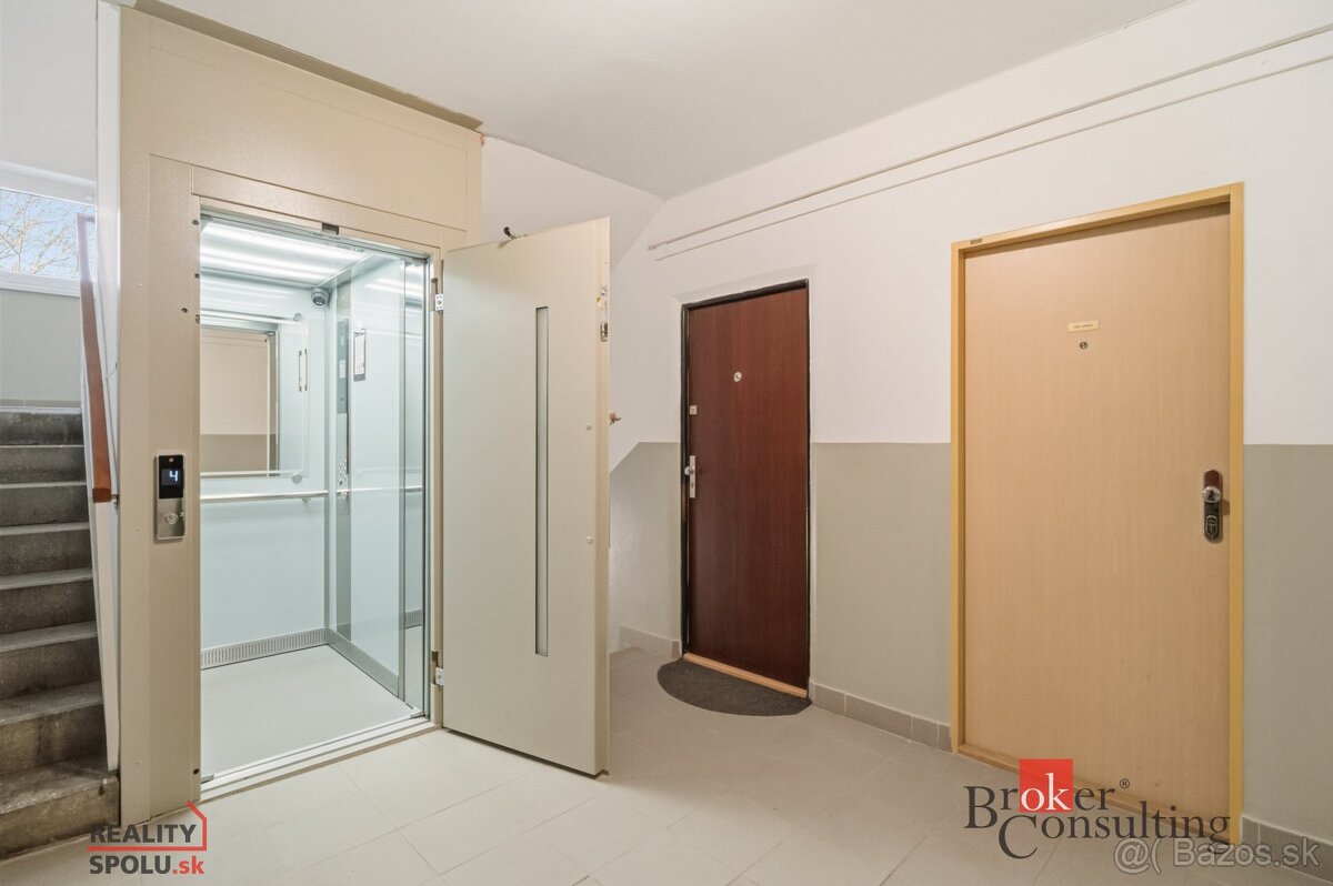 Nové - Na predaj 2 izbový byt s balkónom Zvolen - Stráž - 11