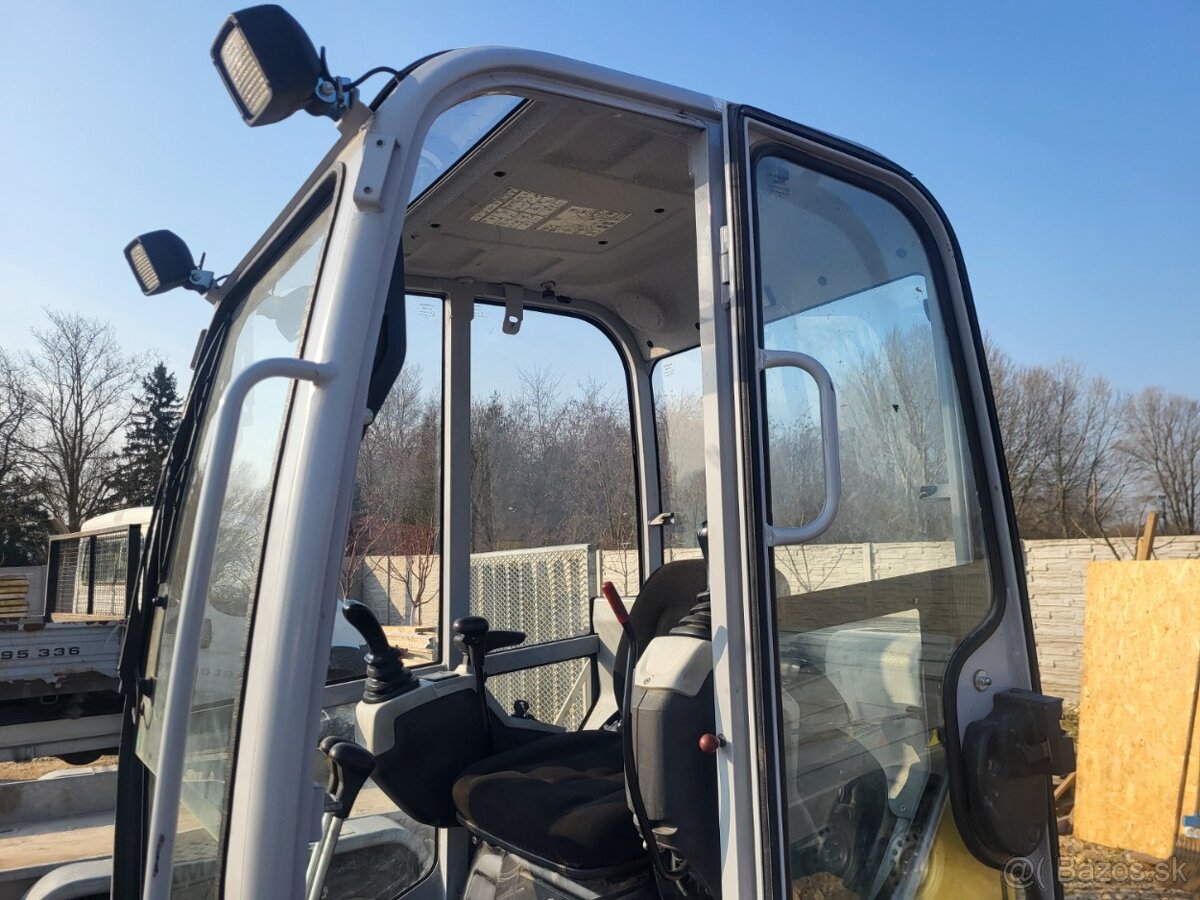 WACKER NEUSON ET 16 + AUTOCAR BR2 - 11