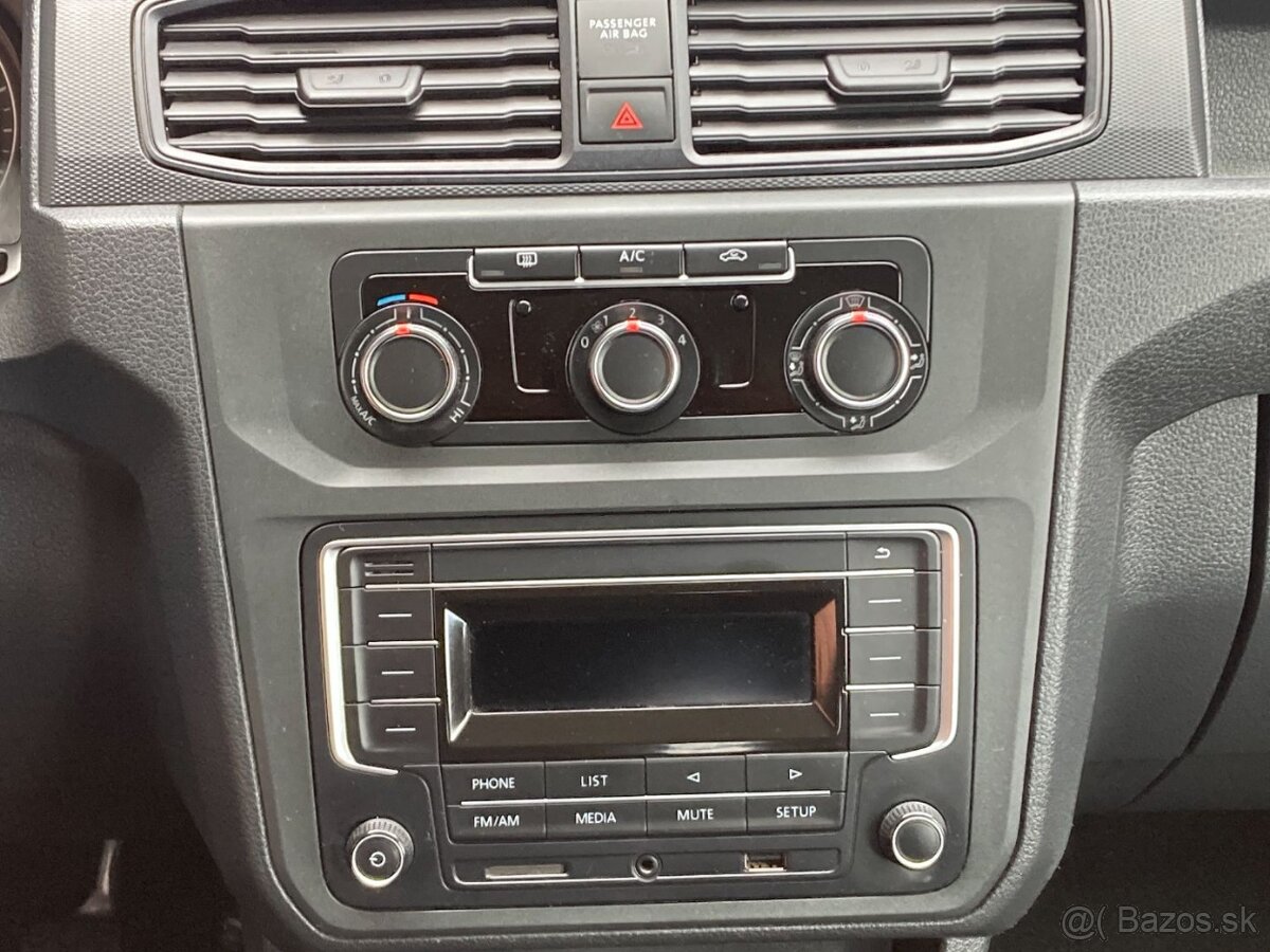 VOLKSWAGEN CADDY 2,0TDi ZARUKA km - 11