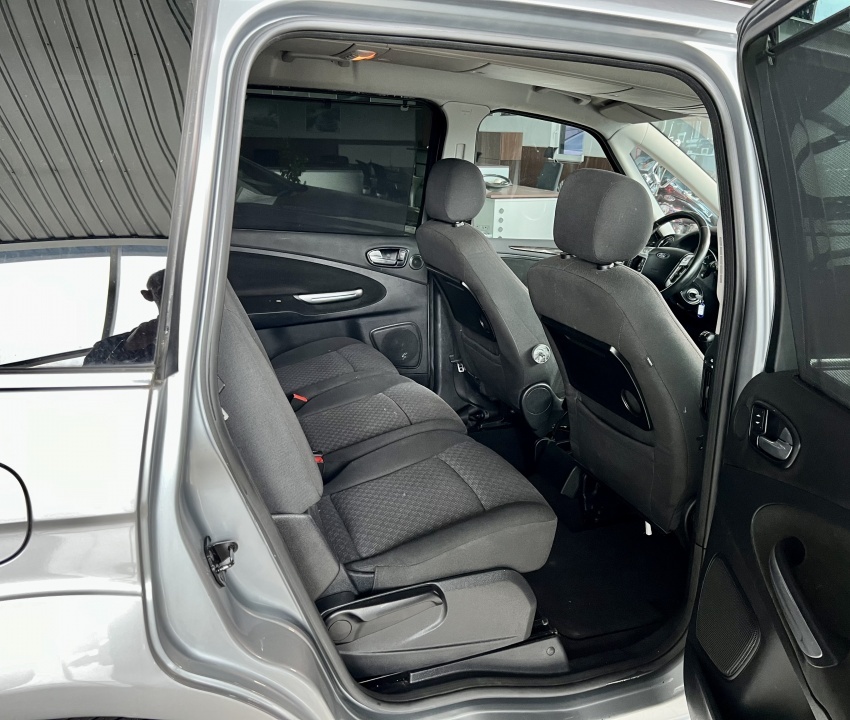 Ford Galaxy Ghia 2.0i, 7 miest, SK ŠPZ, - 11