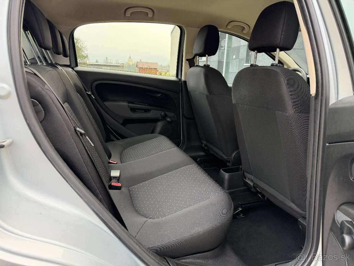 Fiat Grande Punto 1.4 8v Active - 11