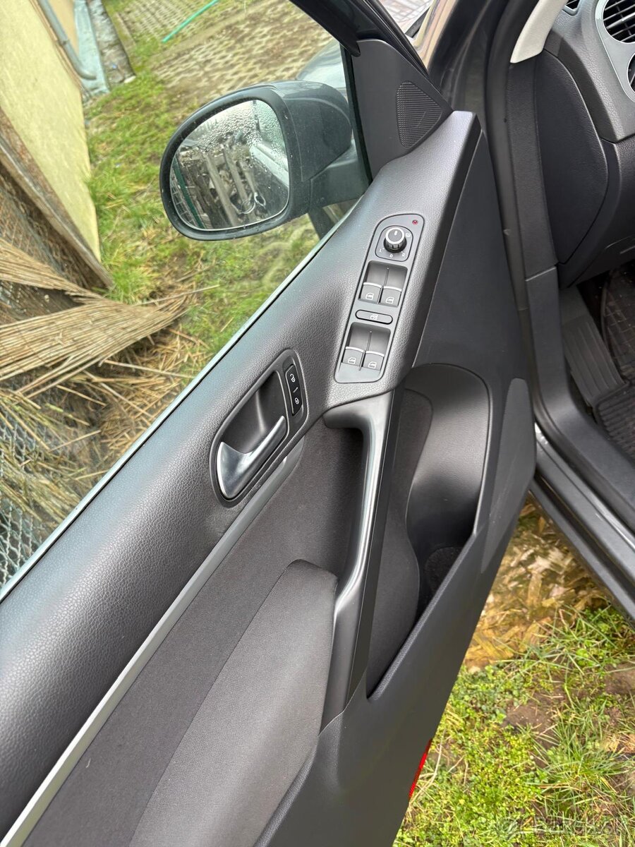 Volkswagen Tiguan 2.0 TDI 4x4 - 11