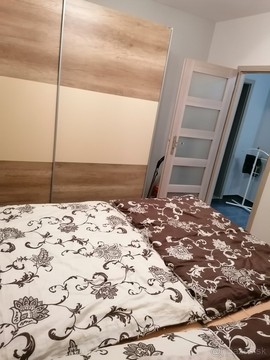 Na predaj 2-izbový byt po rekonštrukcii – 54 m² NMnV - 11