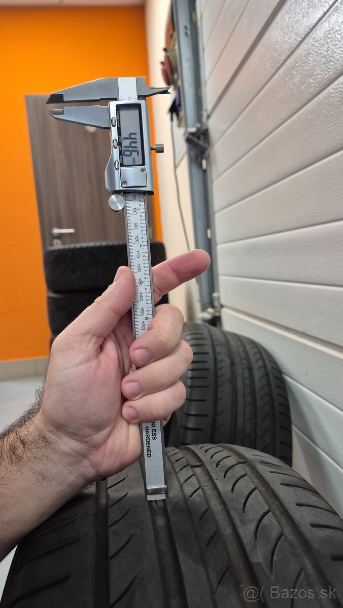 Letné pneu Pirelli Powergy 225/50 R17 - 11