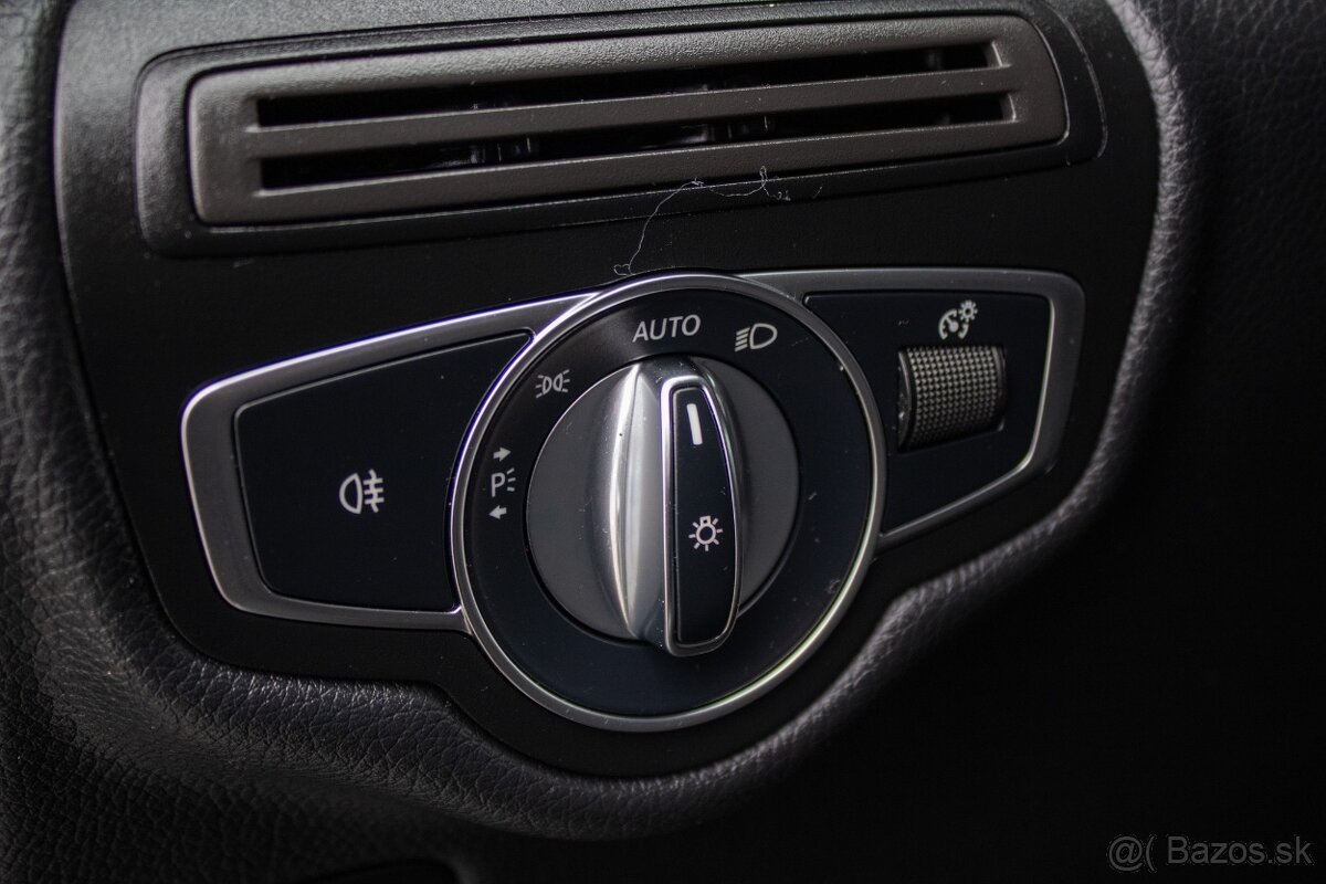 Mercedes-Benz V trieda V200 d - 11