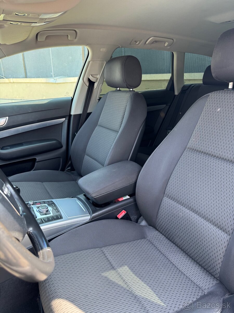 AUDI A6 Avant 2.0 TDI (2010) - 11