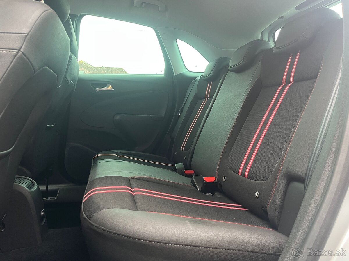 Opel Crossland X 1.2 Turbo A/T - 11