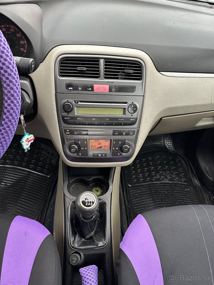 Fiat Punto 66kw a/C - 11