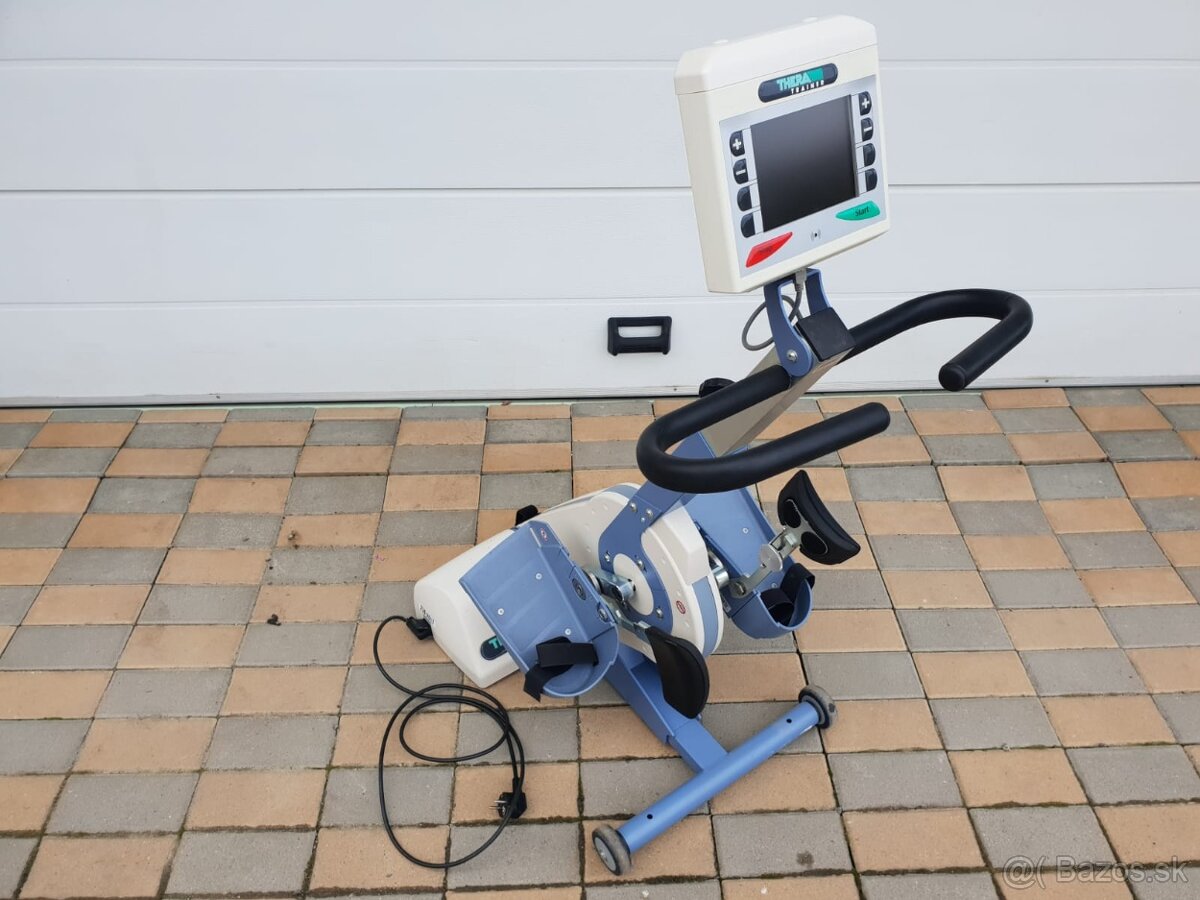 rehabilitačný bicykel na nohy pre ZTP vozičkarov Cz-Jazyk - 11