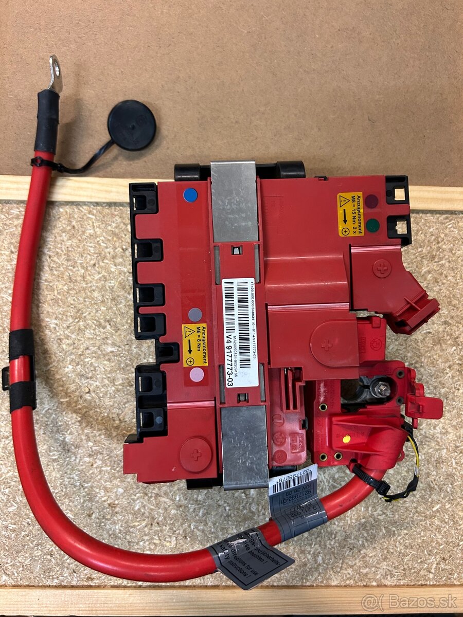 BMW 7 F01 NÁHRADNÉ DIELY - 11