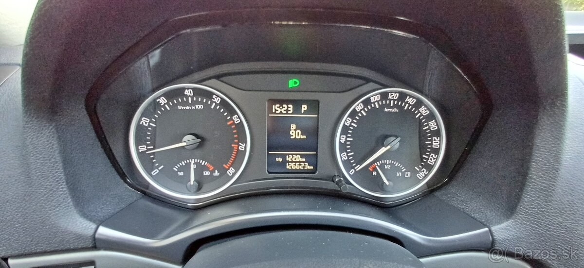 Škoda Octavia 1,6 MPi ,75 KW DSG - NAVI, Serv.Knižka,AUTOMAT - 11