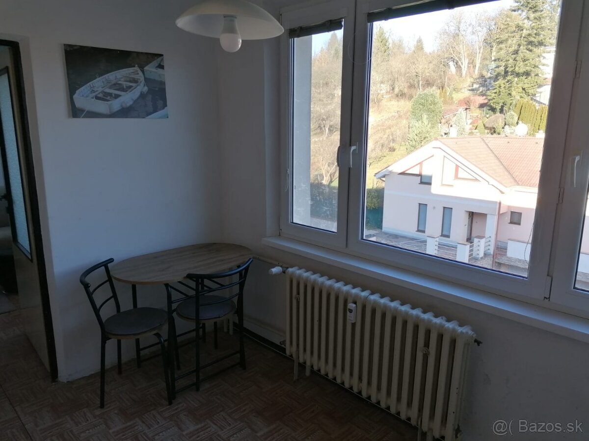 Predaj 1-izbový byt ZVOLEN Podborová - 11