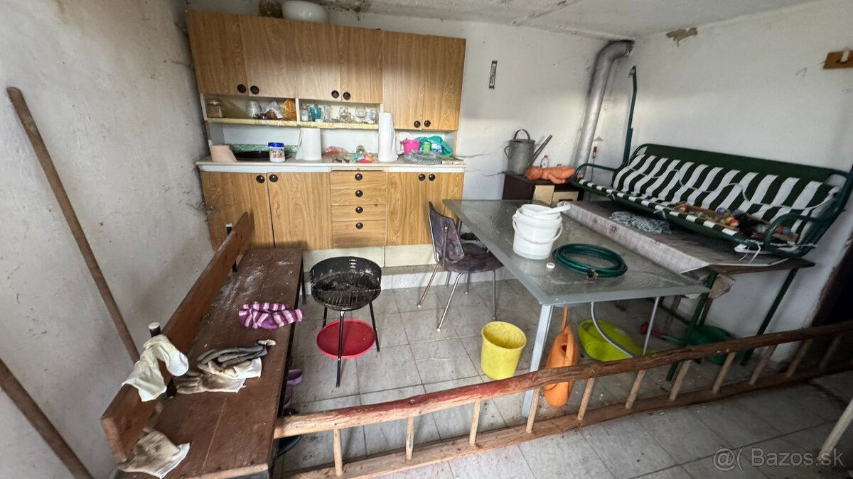 Záhradka s chatkou - sídlisko Tarča - 11